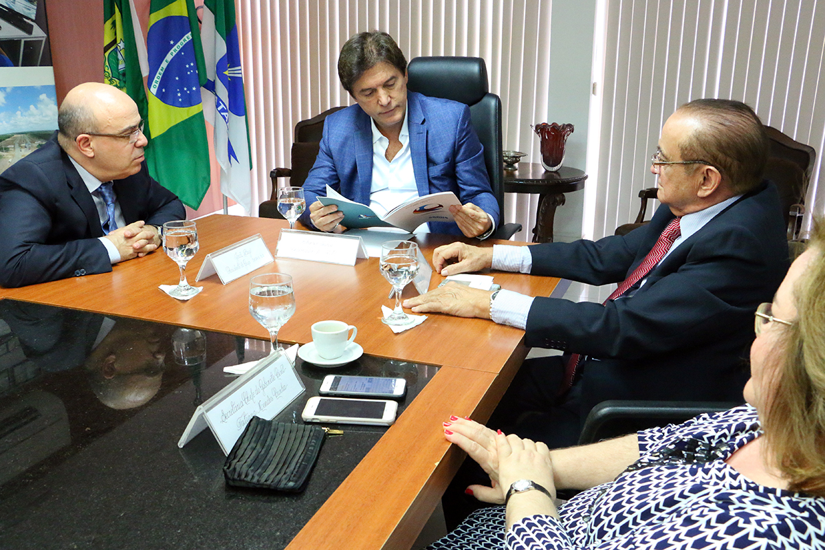 02.03 Reunião com diretoria do grupo SERHS - Foto Rayane Mainara (3)