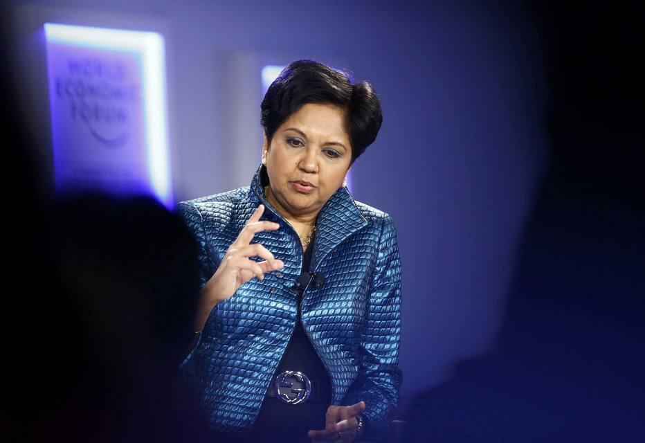 Indra Nooyi, Chairman and Chief Executive Officer of PepsiCo gestures during a session at the annual meeting of the World Economic Forum (WEF) in Davos January 24, 2014.                                                      REUTERS/Ruben Sprich (SWITZERLAND  - Tags: POLITICS BUSINESS)