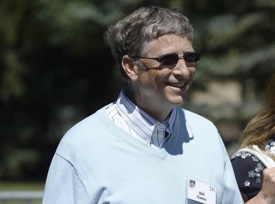 AGX21. Sun Valley (Usa), 12/07/2013.- Billionaire Bill Gates, chairman and founder of Microsoft Corp., attends Allen and Company 31st Annual Media and Technology Conference, in Sun Valley Idaho, USA, 12 July 2013. The event brings together the leaders of the worlds of media, technology, sports, industry and politics. EFE/EPA/ANDREW GOMBERT