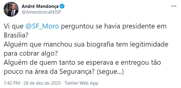 AM1 Ministro André Mendonça rebate cobrança de Moro por início de vacinação: “Alguém que manchou sua biografia tem legitimidade para cobrar algo?”
