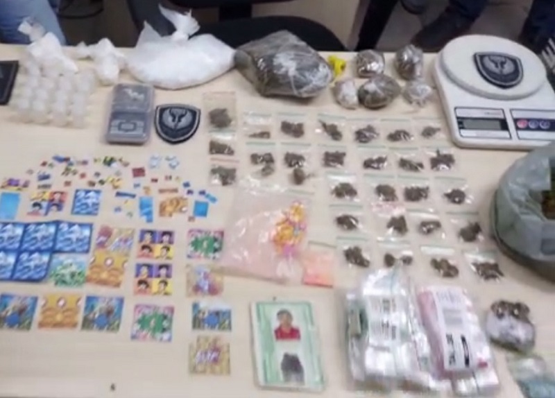 drogas Polícia encontra drogas sendo vendidas em loja de conveniência em Natal
