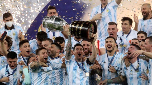 BRASIL DERROTADO NA COPA AMÉRICA, Brasil perde no Maracanã para a Argentina, campeã da Copa América após 28 anos e Messi conquista 1º título pela seleção principal