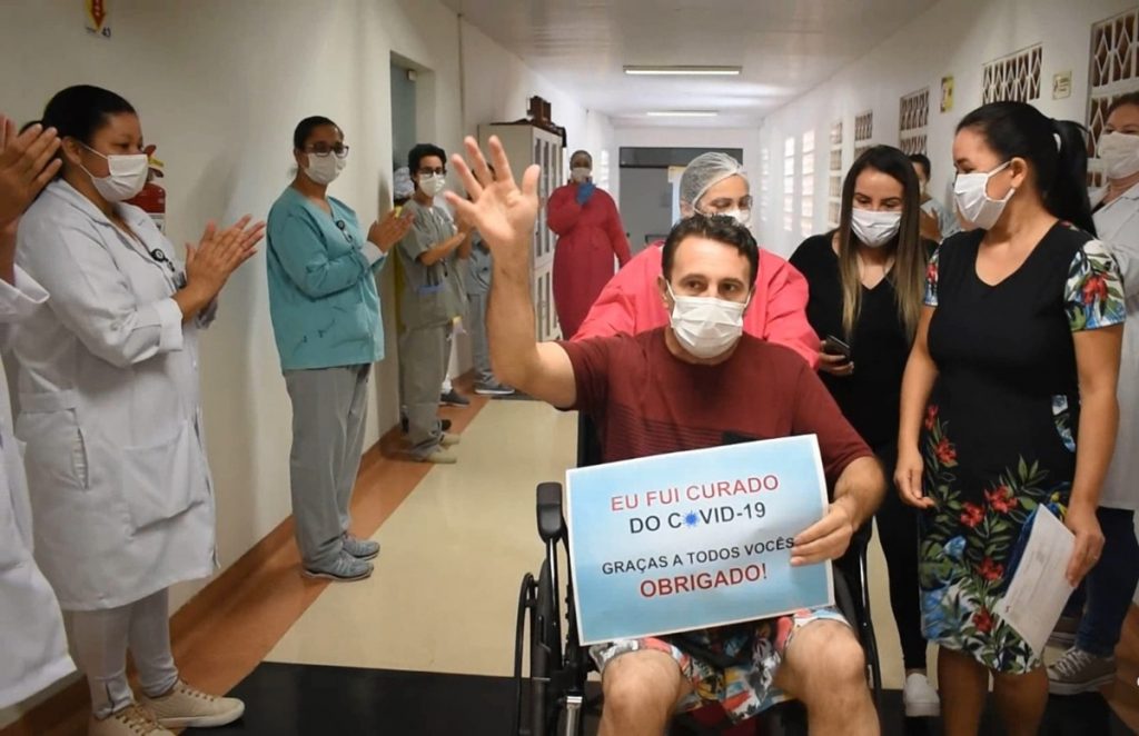VACINAÇÃO CONTRA A COVID, Brasil supera marca de 18 milhões de pacientes curados da covid