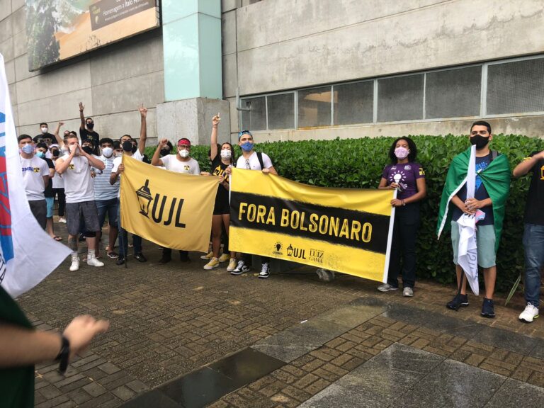natal-3 FOTOS: Protesto contra Bolsonaro “BOMBOU” em Natal