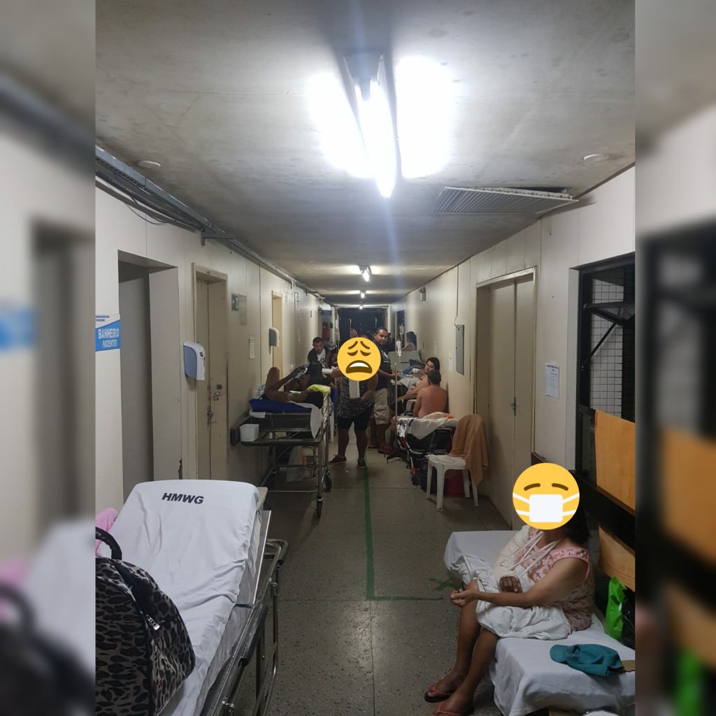corredor-1024x1024 FOTOS: Engarrafamento de ambulâncias e corredores lotados no Hospital Walfredo Gurgel