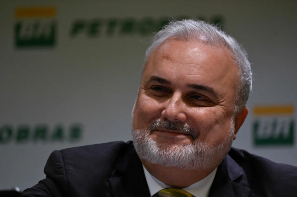 Petrobras dá aumento de 43,88% para diretoria e salário de Prates pode subir  para mais de R$ 165 mil - Blog do BG