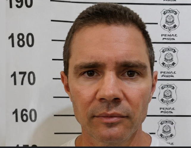 Perícia encomendada por Vorcaro aponta arquivos alterados em celular após apreensão da PF e defesa pede anulação de provas