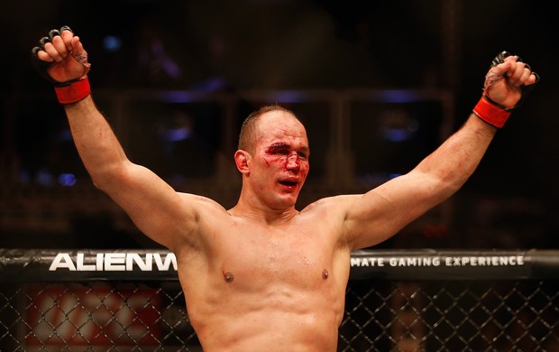 UFC Phoenix, Stipe Miocic e Cigano Junior dos Santos (Foto: Getty Images Sport)