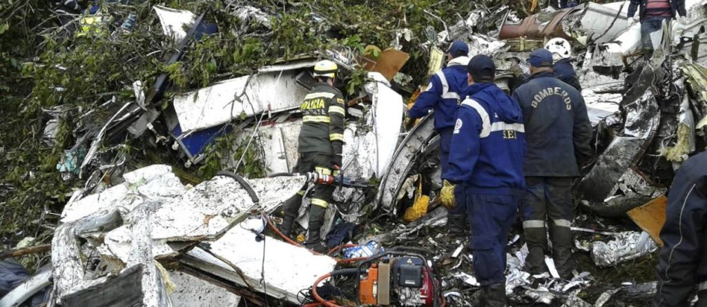 63008890_rescue-teams-work-at-the-wreckage-site-of-a-chartered-airplane-that-crashed-in-la-union-a-m