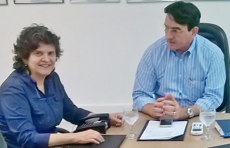 Aninha Costa (Emprotur) e Jader Torres (SIN)