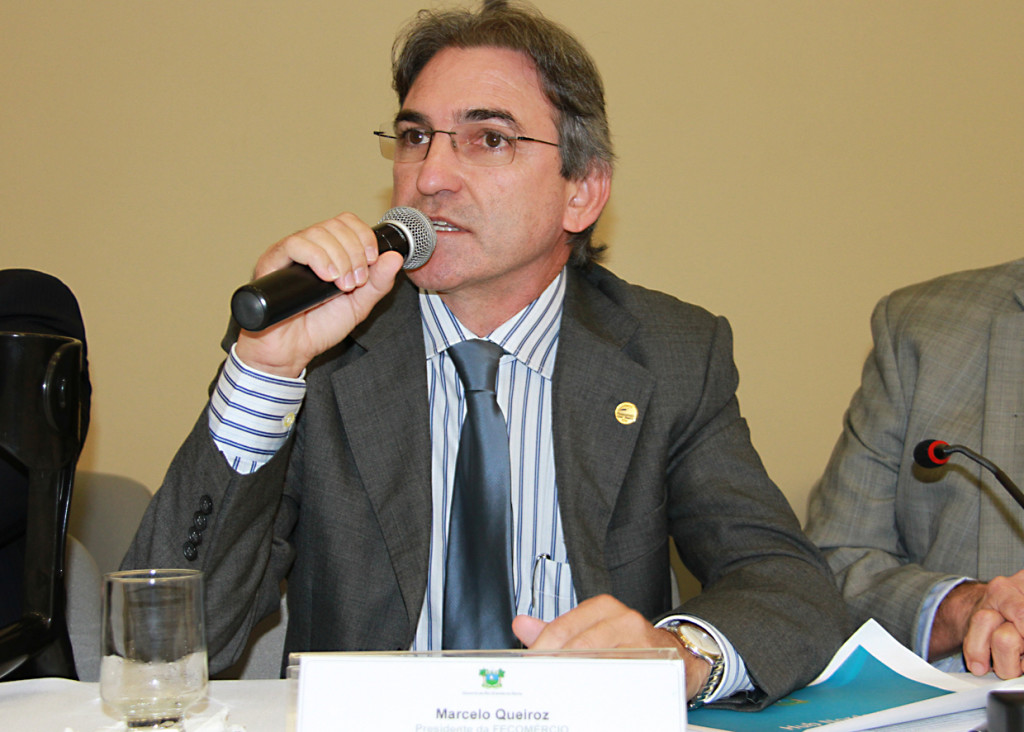 Convidado por Robinson Faria, Marcelo Queiroz participa de reunião na Escola do Governo