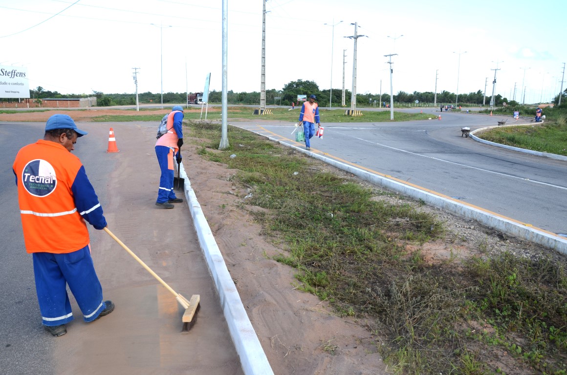 FOTOS: Acessos ao aeroporto de São Gonçalo do Amarante recebem serviços de  manutenção e vão ganhar arborização - Blog do BG