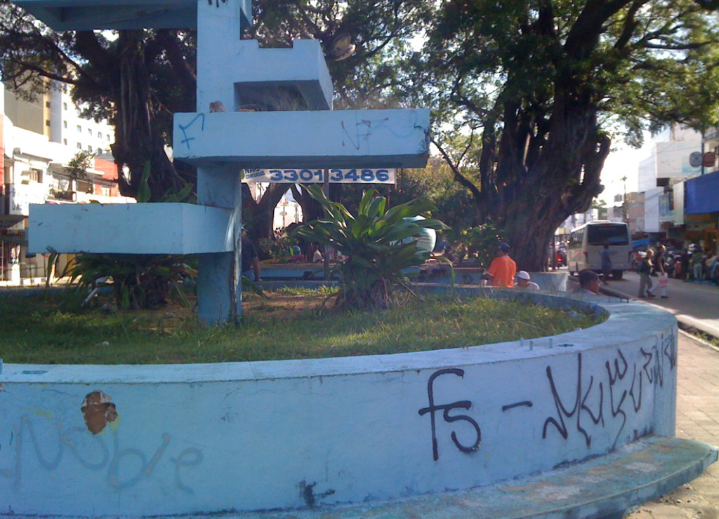 FOTOS: Praça Gentil Ferreira, no bairro do Alecrim, precisa de mais atenção  - Blog do BG