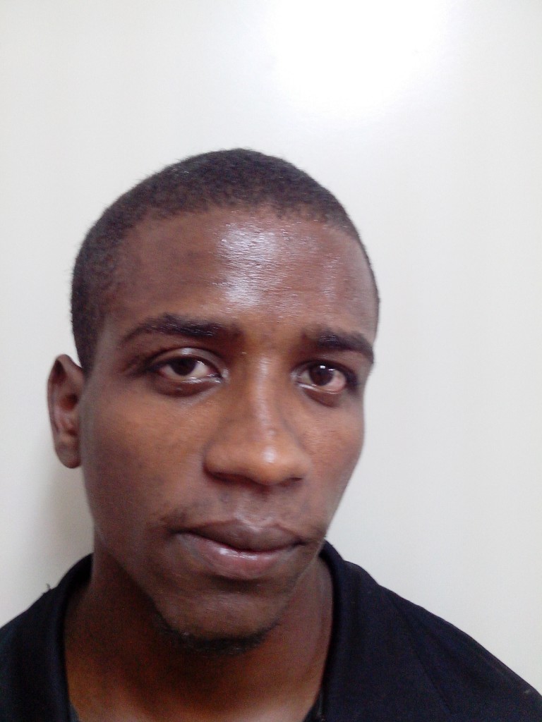 MARCOS DINIZ COSTA PORTELA LOPES - 23 ANOS - FUGITIVO