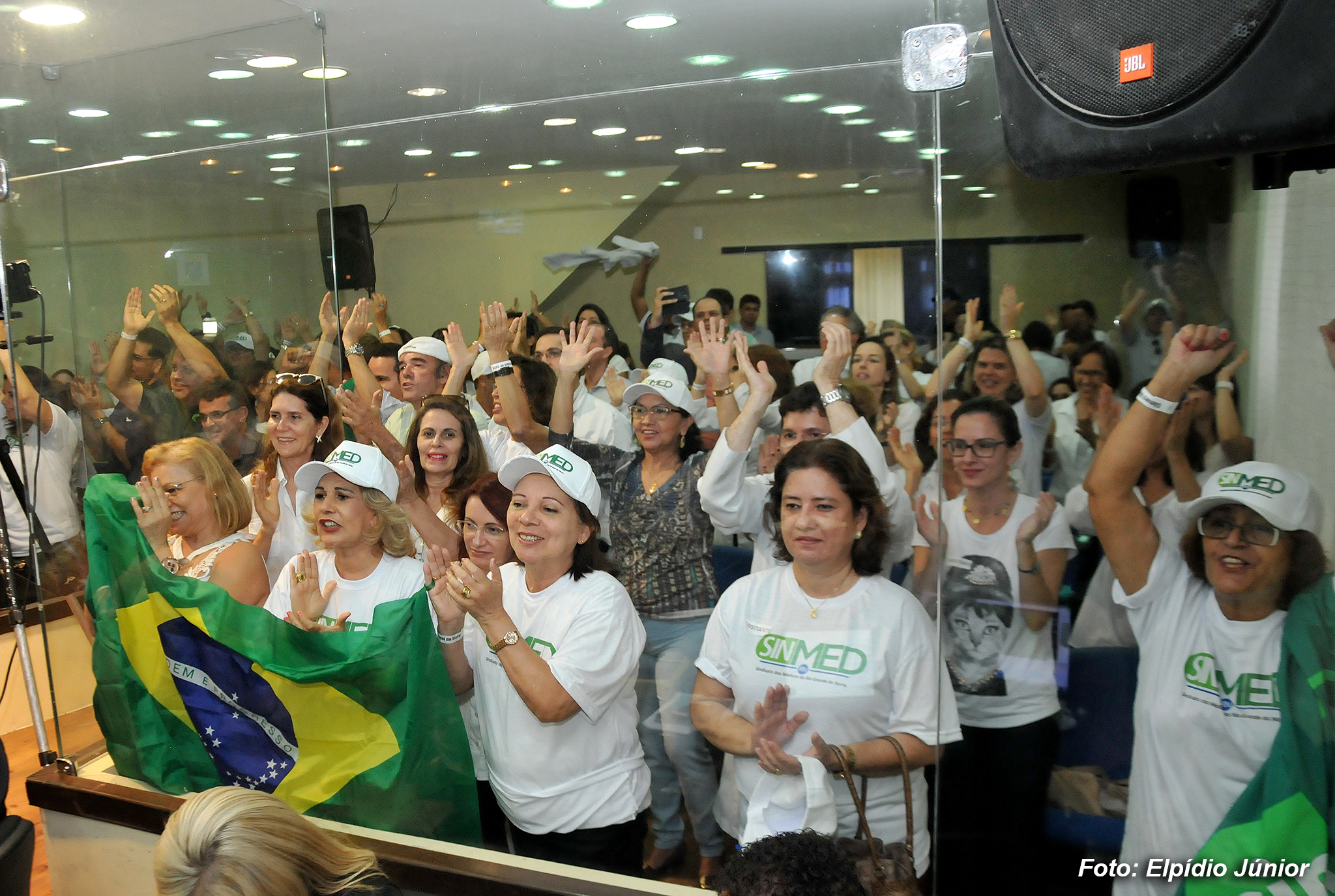 Sessão CMN 22.03.16 - Foto ELPÍDIO JÚNIOR (12)