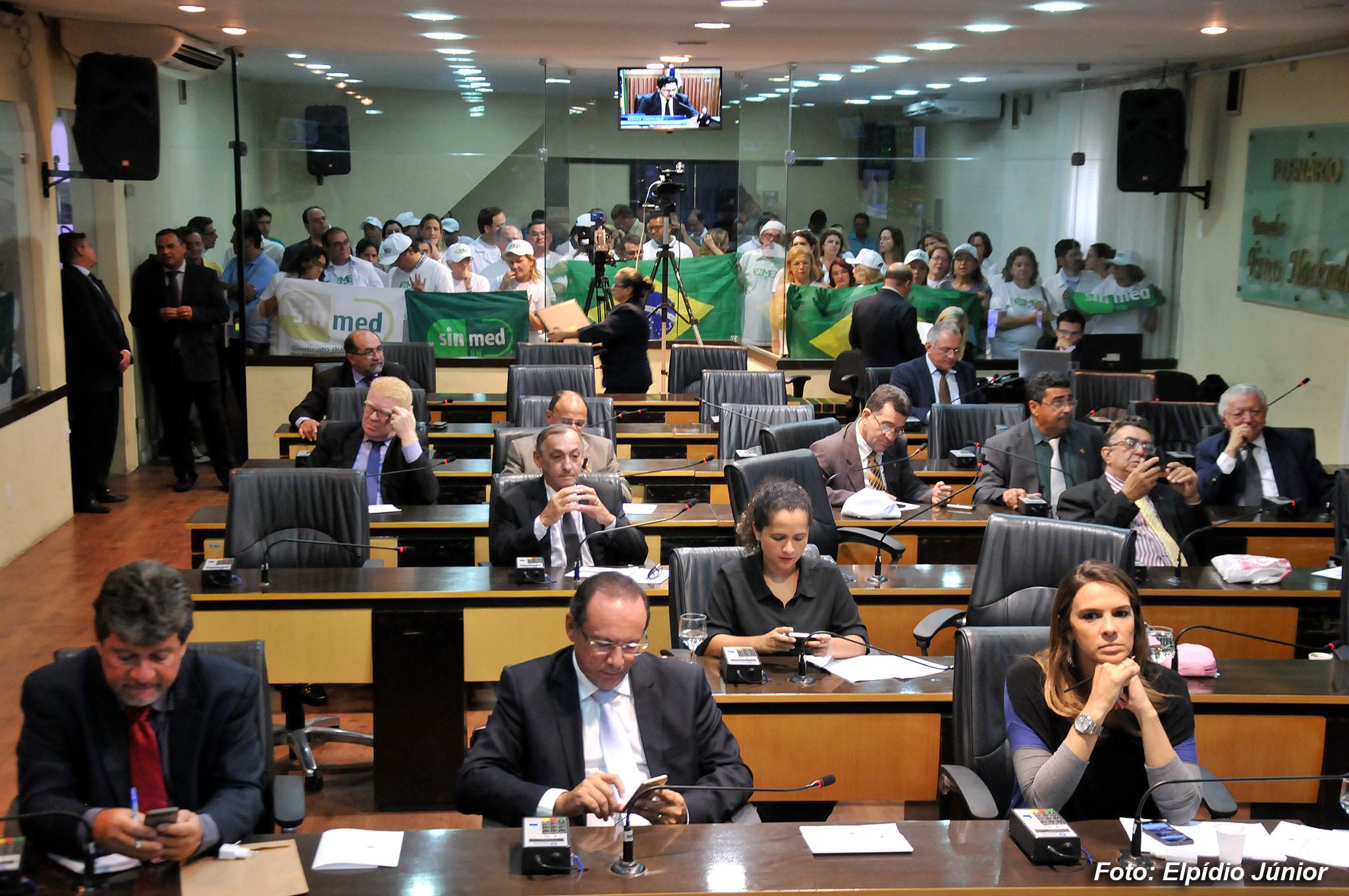 Sessão CMN 22.03.16 - Foto ELPÍDIO JÚNIOR (3)
