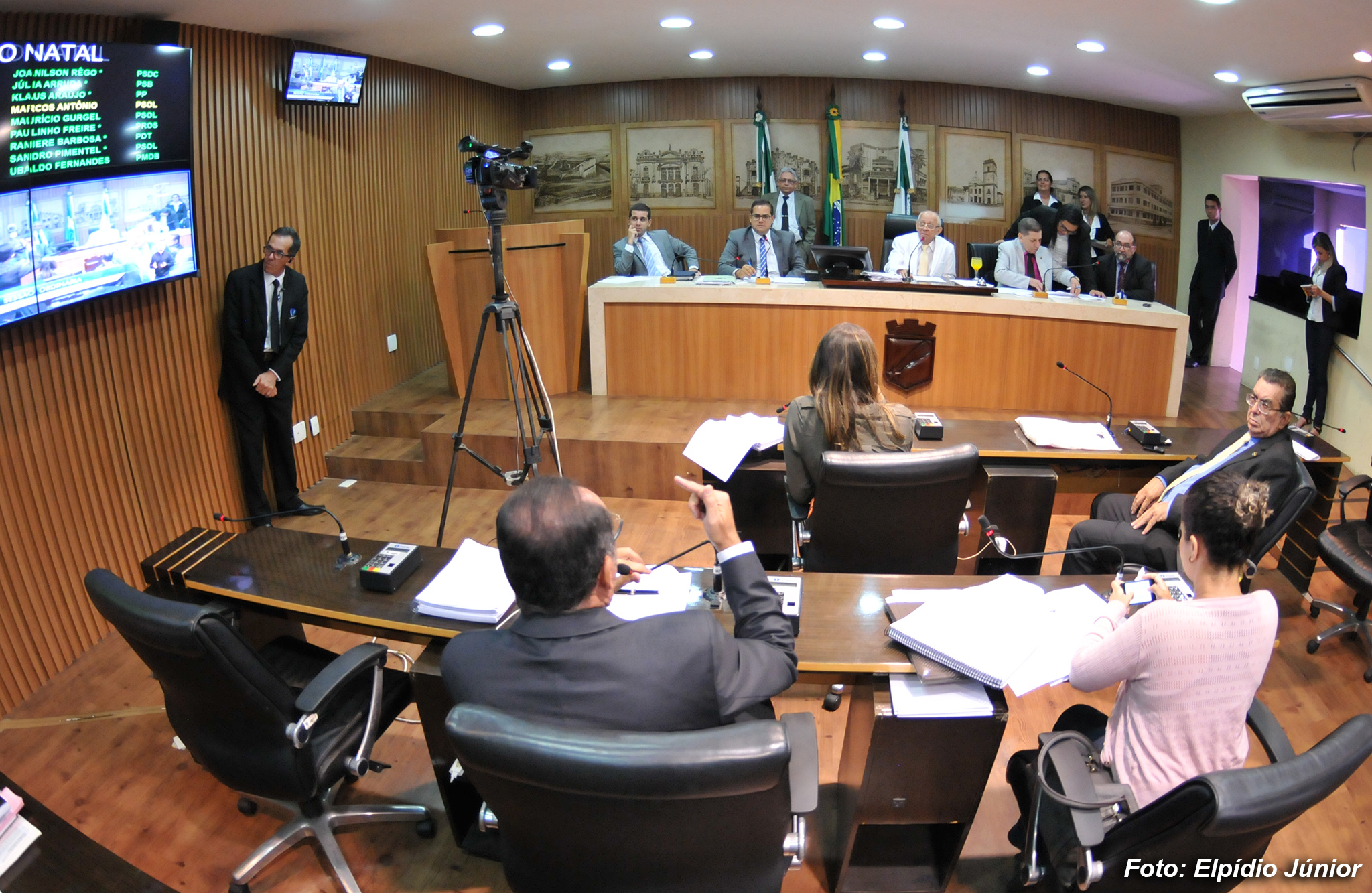 Sessão CMN - Foto ELPÍDIO JÚNIOR