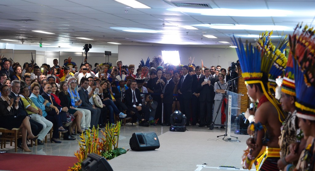 VC_-Dilma-Rousseff-lancamento-jogos-indigenas_230620150012
