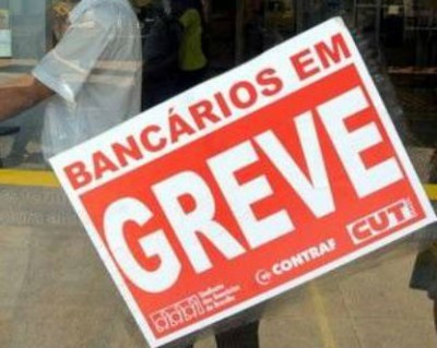 bancarios-em-greve2