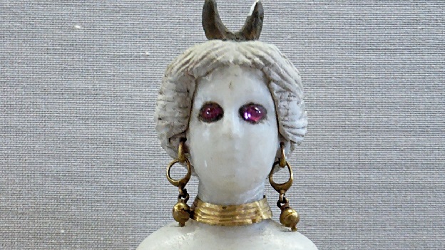 estatua-esposa-deus-the-history-channel